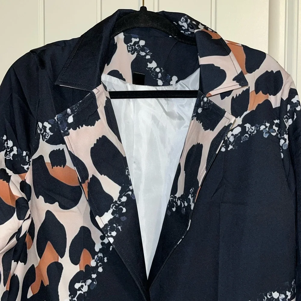 Stylish Leopard Print Women's Long Blazer - Picture 3 of 6